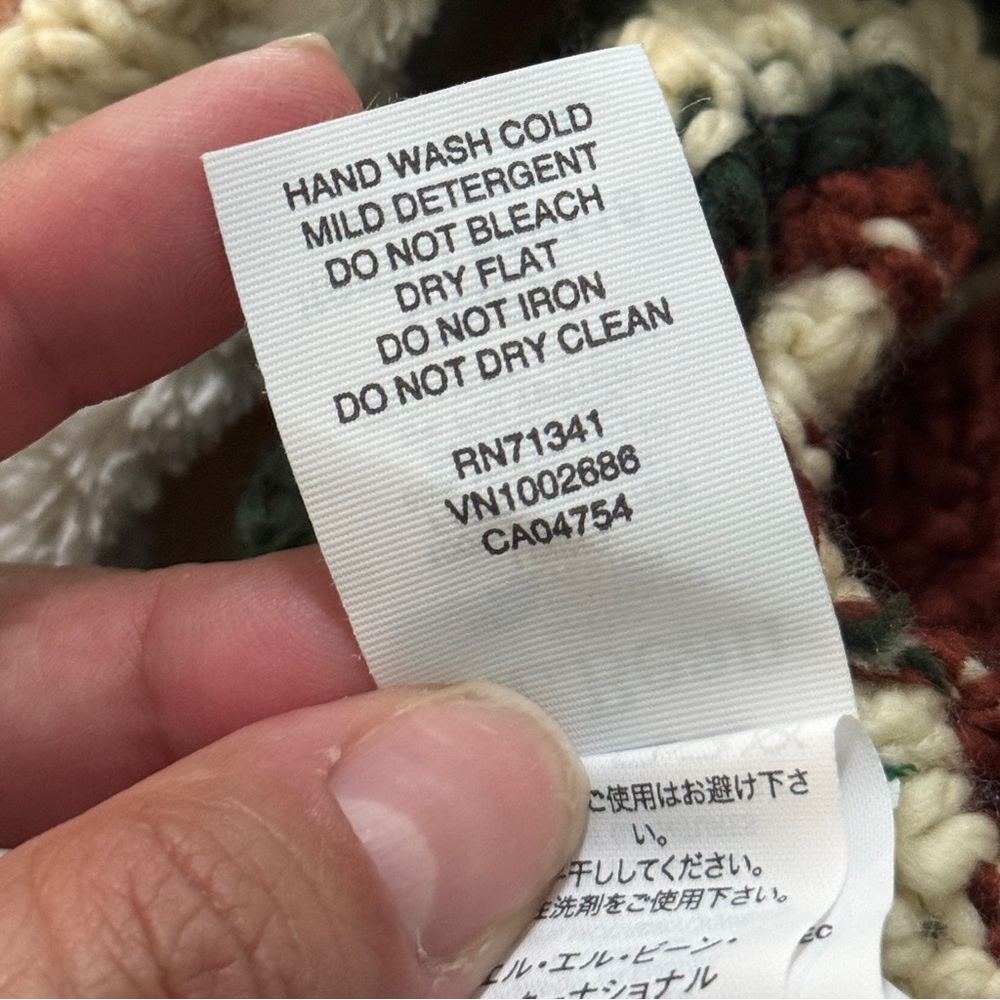 L.L. Bean ADULT ONE SIZE Striped Colorblock Knit Beanie Hat - Picture 8 of 9